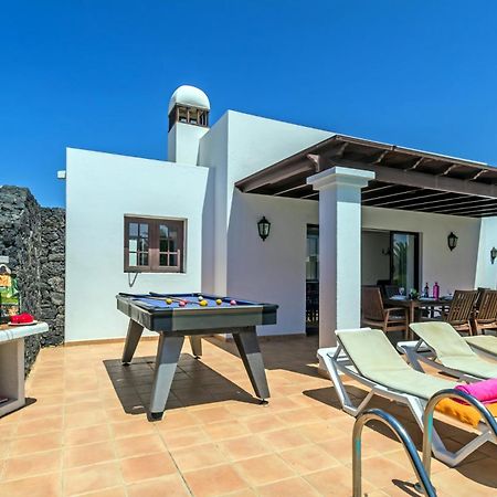 Villa Yaiza By Villa Plus Playa Blanca  Extérieur photo