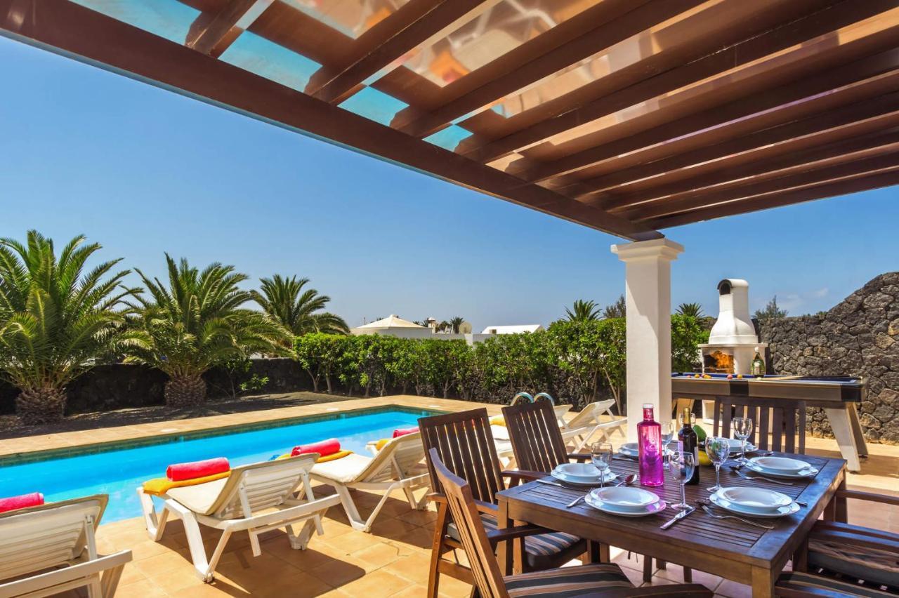 Villa Yaiza By Villa Plus Playa Blanca  Extérieur photo